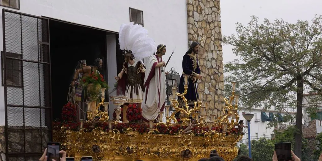 El Consejo plantea que las cofradías de vísperas cobren lo mismo que las de penitencia