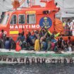 El Gobierno deriva a Tenerife a los migrantes llegados a El Hierro ante el colapso de los recursos de acogida