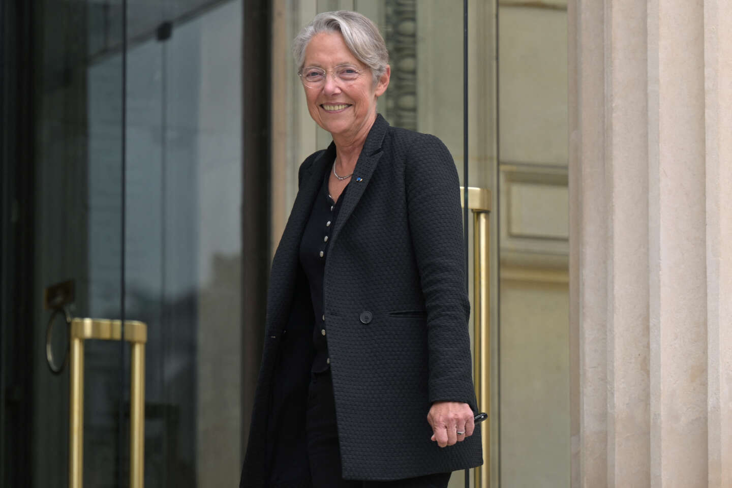 Elisabeth Borne candidate à la direction de Renaissance, sur fond de rivalité avec Gabriel Attal