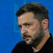 En direct, guerre en Ukraine : Volodymyr Zelensky limoge le commandant de l’armée de l’air après le crash du F-16 ; une frappe ukrainienne fait cinq morts dans l’oblast russe de Belgorod