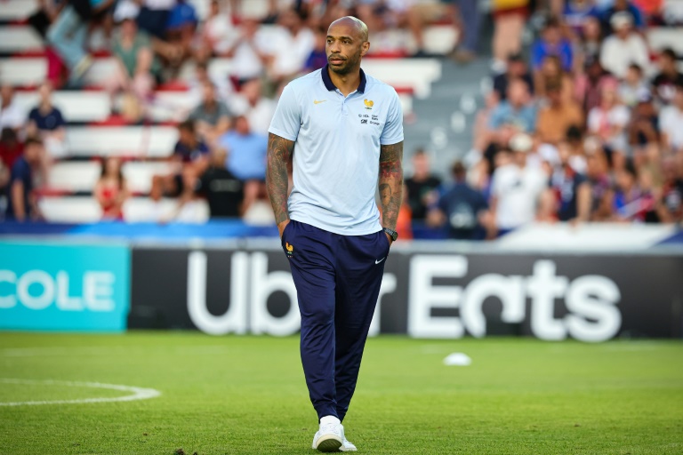 Football: Thierry Henry quitte son poste de sélectionneur de l'équipe de France Espoirs