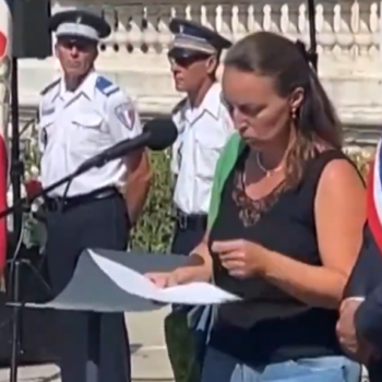 Gendarme tué par un chauffard: "La France a tué mon mari par son excès de tolérance"