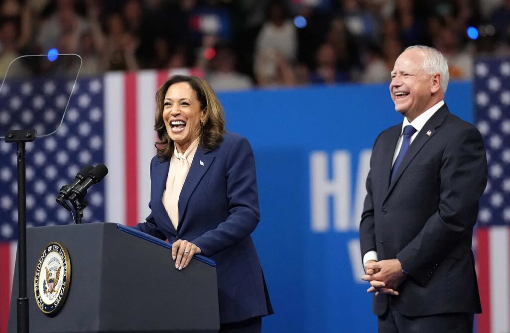 Harris y Walz se lanzan a un tour de siete estados en cinco días para consolidar su mínima ventaja frente a Trump