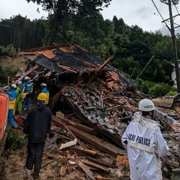 Japon : 5 morts, au moins 80 blessés, bâtiments endommagés… Le très puissant typhon Shanshan frappe l’île de Kyushu