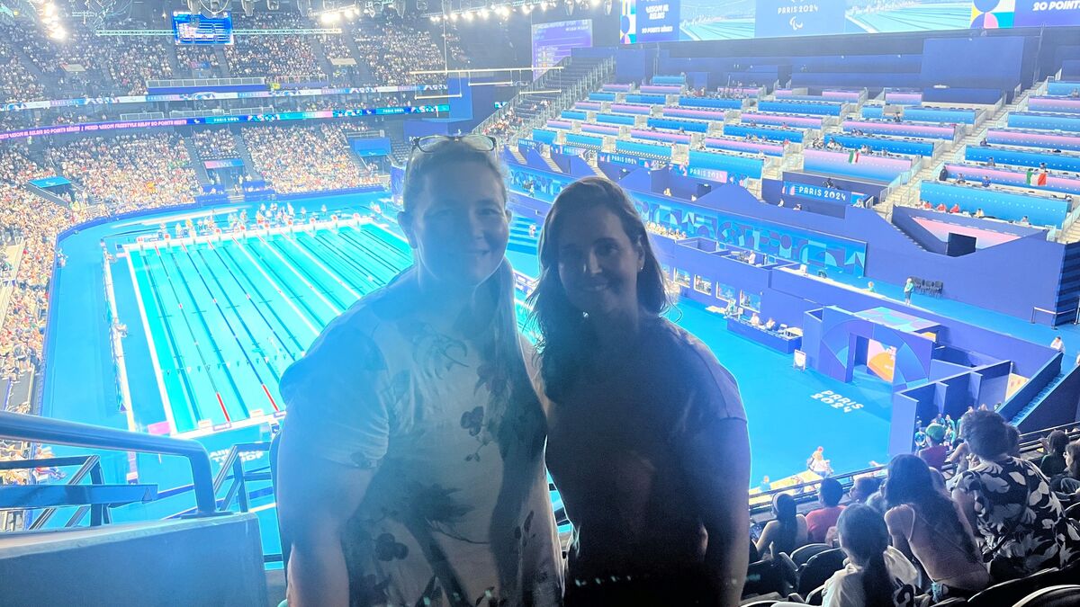 Jeux paralympiques, natation : pour les 500 habitants de Saint-Denis invités à La Défense, des « souvenirs à vie »