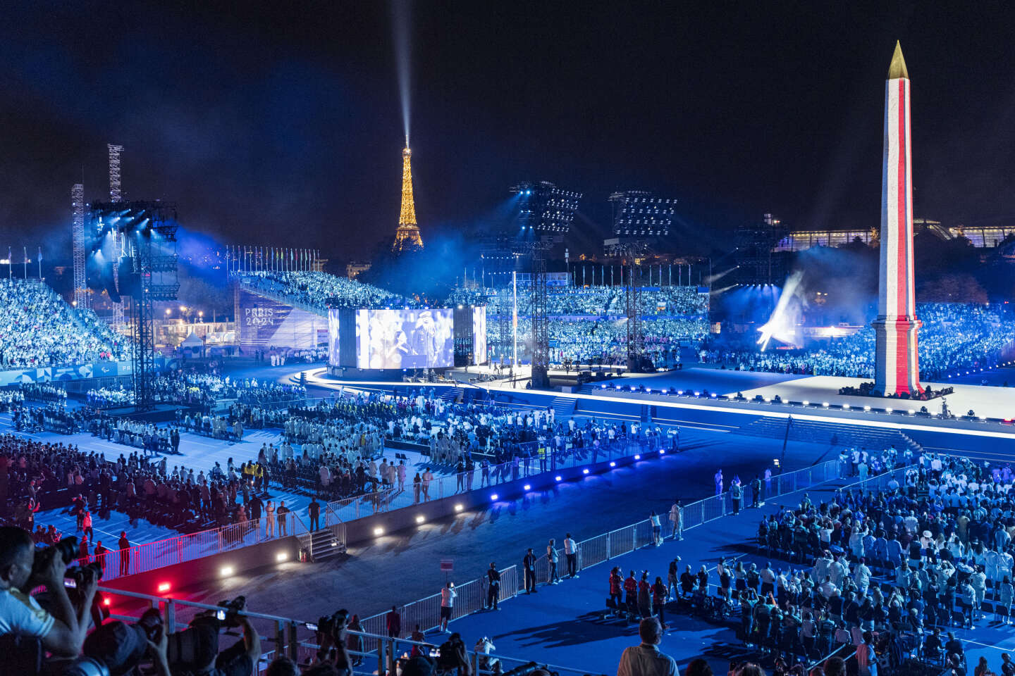 Jeux paralympiques : une cérémonie d’ouverture festive au cœur de Paris pour « changer de regard »