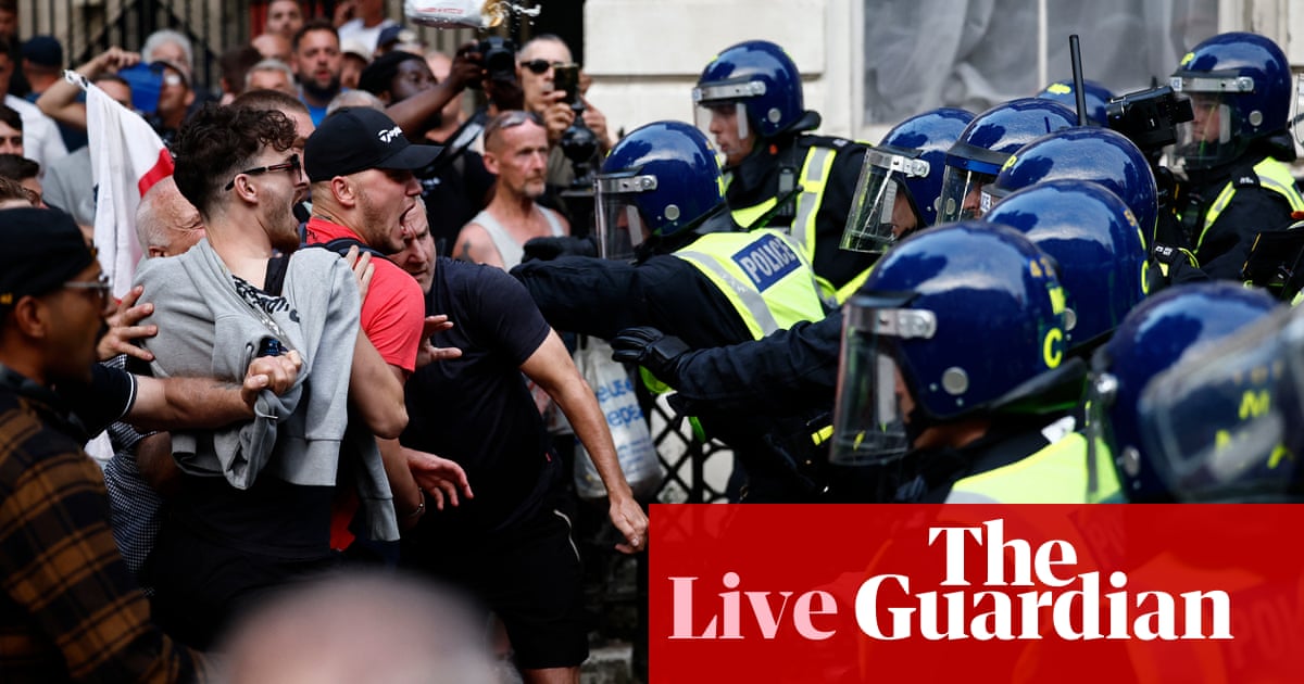 Keir Starmer to hold emergency meeting after second night of unrest following Southport attack – UK politics live