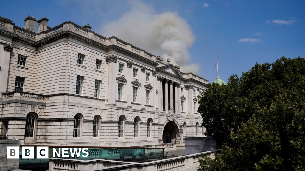 Large fire at Somerset House but 'artwork safe'