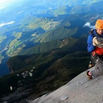 Malaisie : le mont Kinabalu, une ascension de tous les records prisée des amateurs de sensations fortes