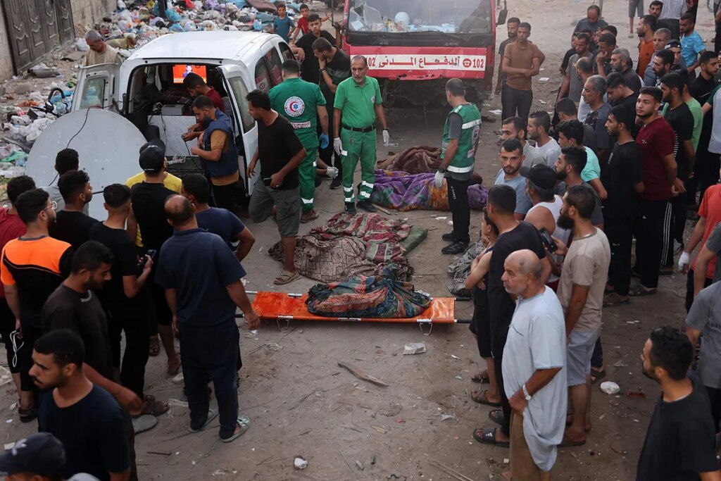 Más de 100 muertos en un ataque israelí contra una escuela que servía de refugio en Gaza, según  Hamas