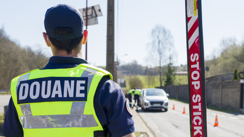 Nord de la France: Un motard des douanes décède dans un carambolage