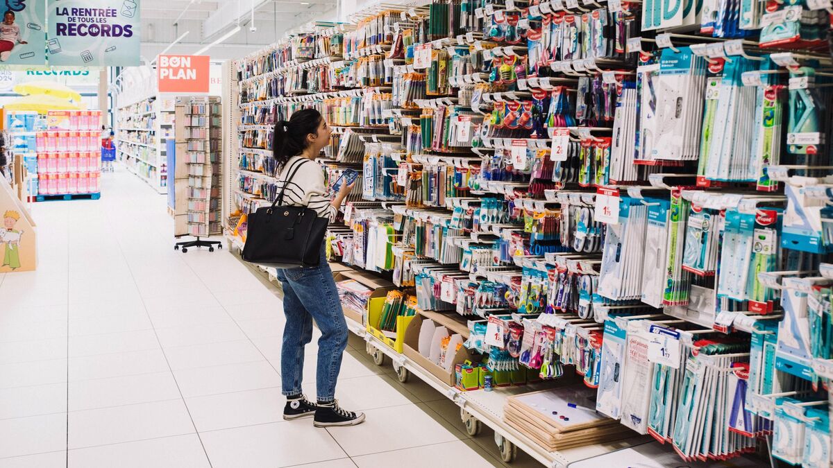 « Partout, je compare les prix » : pour les fournitures scolaires, les ménages jouent la carte de la concurrence