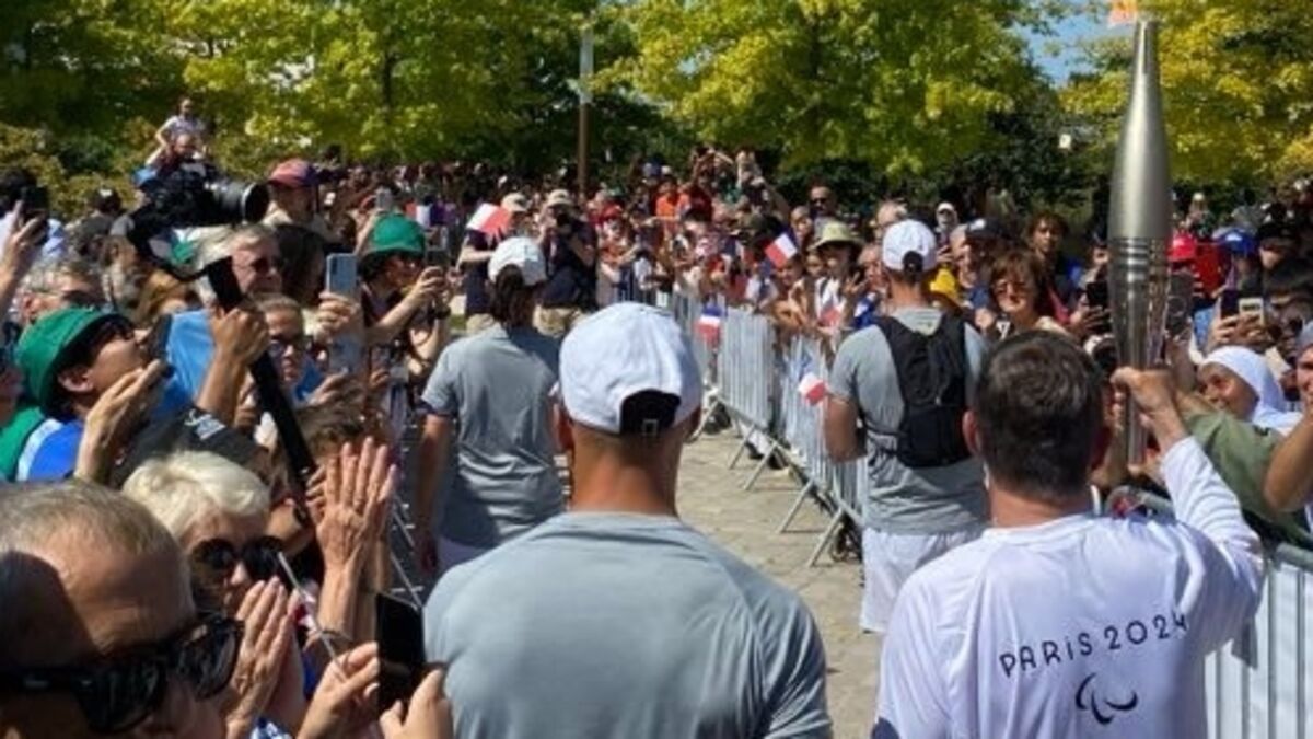 Passage de la flamme paralympique dans le Val-de-Marne : « C’est presque le plus beau jour de ma vie »