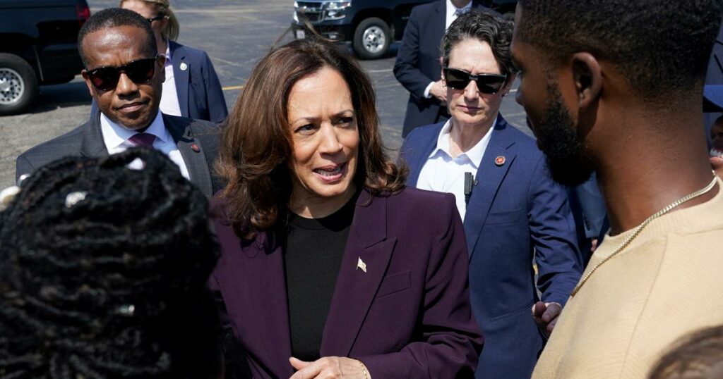 Présidentielle américaine : l’équipe de Kamala Harris assure avoir levé 540 millions de dollars en un mois