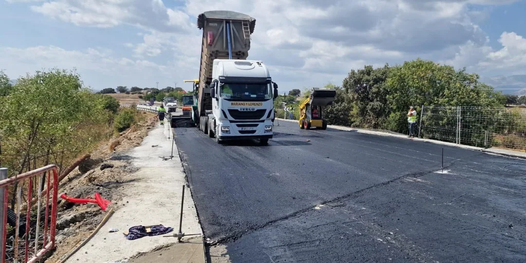 Reabre el tramo de la carretera M-607 en Colmenar Viejo tras rehabilitar el puente sobre el ferrocarril