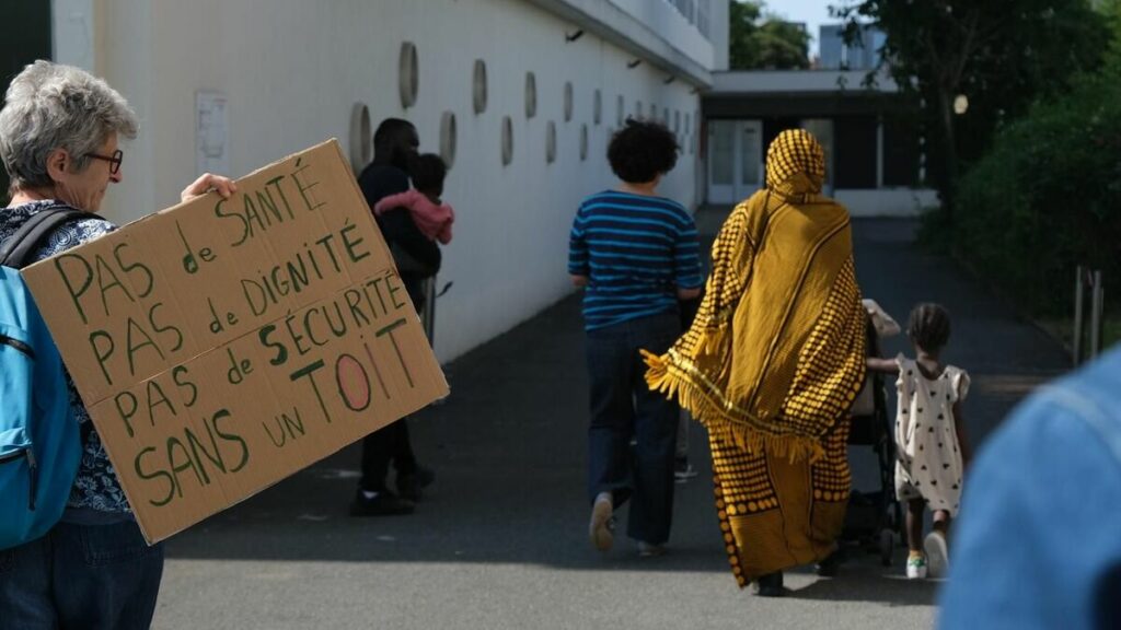 Romainville : une famille en attente de logement social trouve refuge dans une classe de maternelle