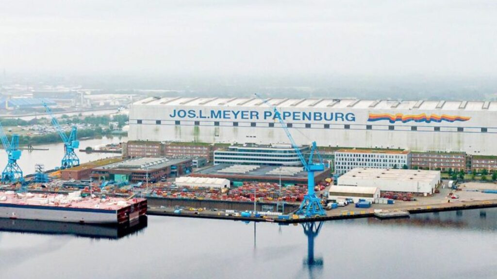 Erneut gibt es aus Berlin verbale Unterstützung für die kriselnden Meyer Werft in Papenburg. Foto: Sina Schuldt/dpa