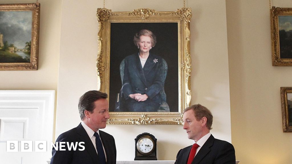 Starmer moves Thatcher portrait from her former study