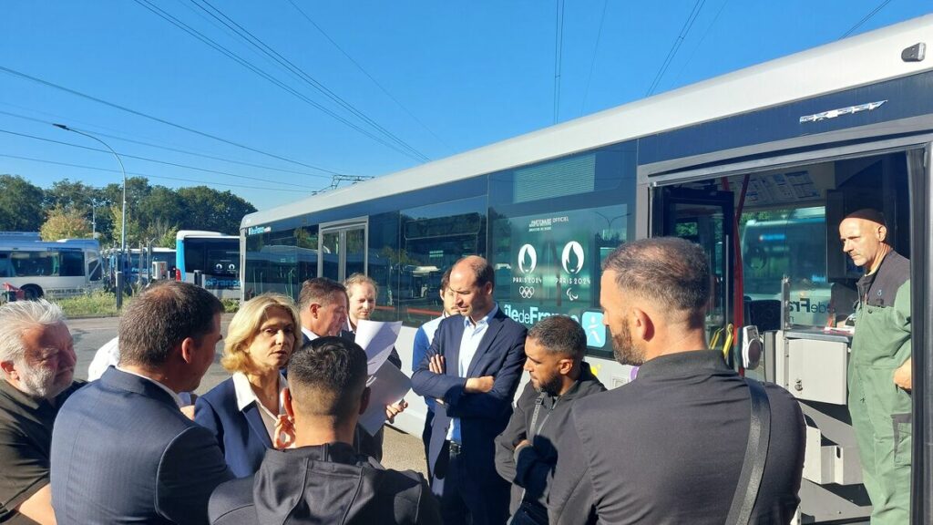 Transports : pour Valérie Pécresse, « la pénurie de chauffeurs de bus est derrière nous en Île-de-France »