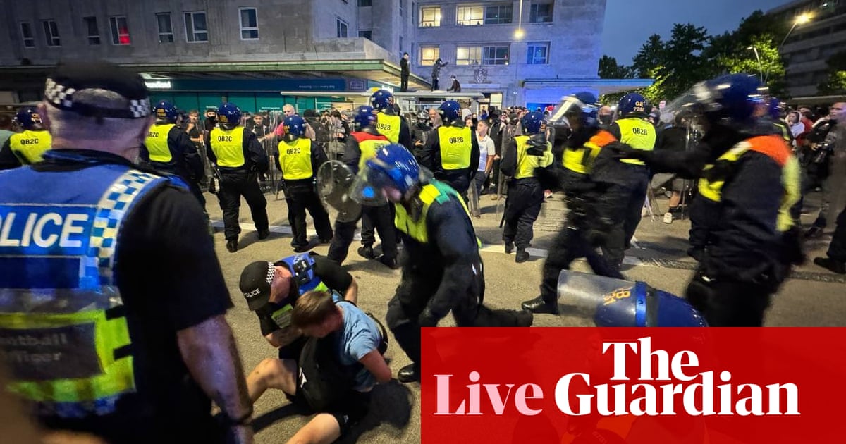 UK riots live: prime minister to chair another emergency Cobra meeting as arrests pass 400 after riots