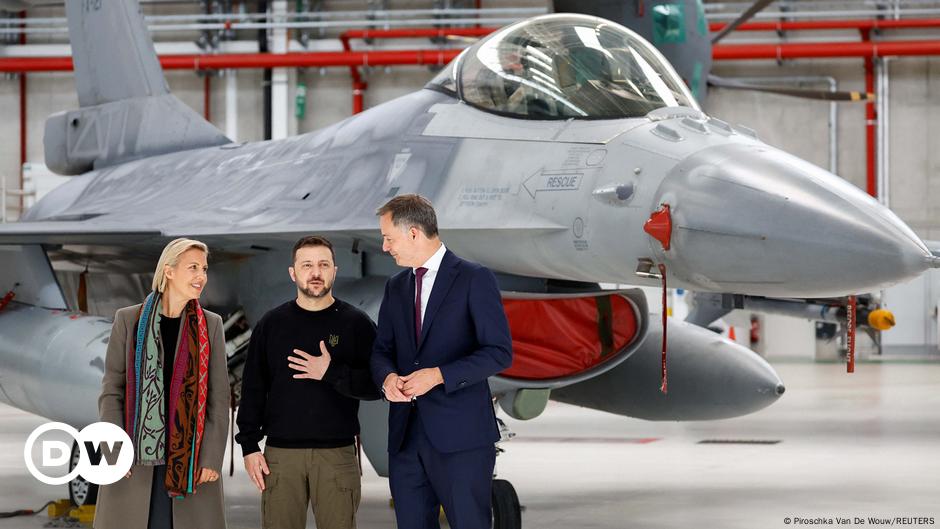 Ukraine updates: First F-16 jets arrive in Ukraine