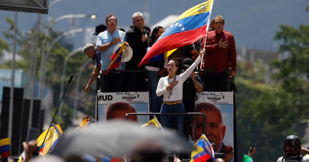 Venezuela : l'opposition dans la rue avec sa chef pour revendiquer la victoire à la présidentielle contre Maduro