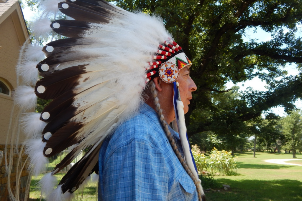 Walter R. Echo-Hawk, chef amérindien : « Nos traditions peuvent inspirer un nouveau rapport à la nature »