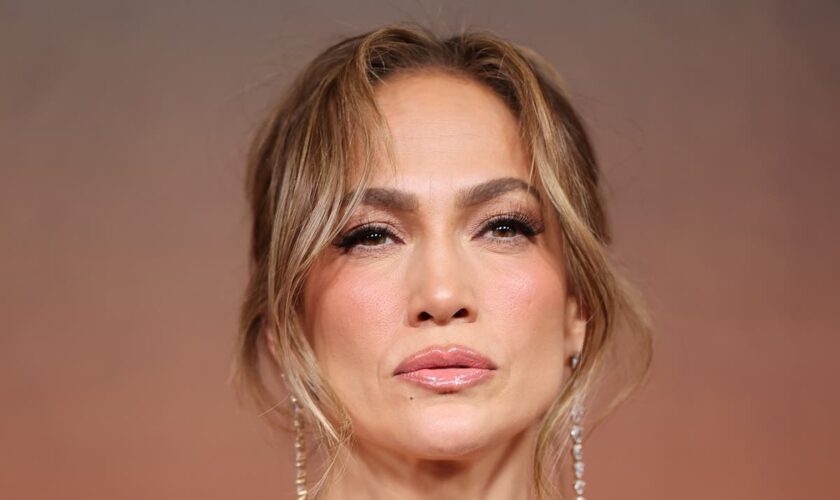 Jennifer Lopez shares cryptic message after filing for divorce from Ben Affleck