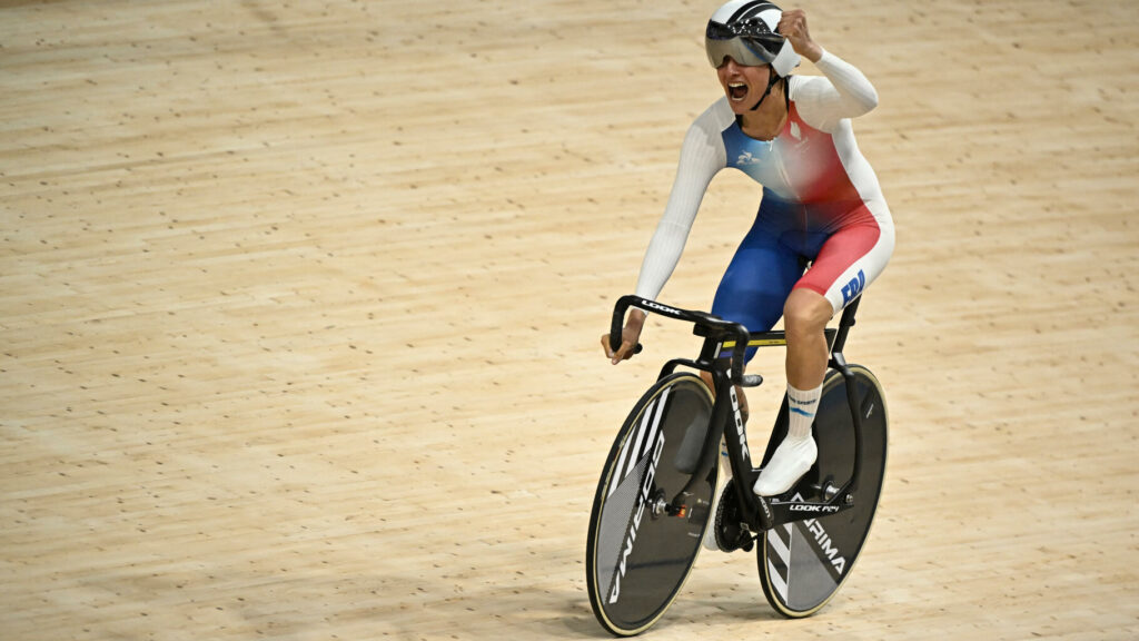 Jeux paralympiques : Marie Patouillet remporte l’or en cyclisme sur piste poursuite 3 000 m C5