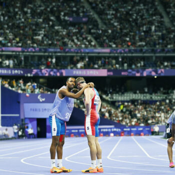 Jeux paralympiques 2024 : désillusion pour le sprinteur Timothée Adolphe, en argent sur 400 m