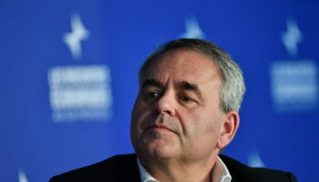 Xavier Bertrand se voit Premier ministre, mais doit retrouver des alliés de poids