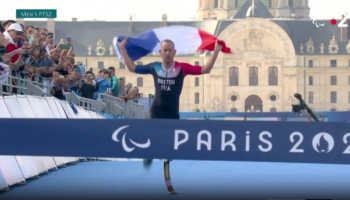 Jeux paralympiques : Jules Ribstein champion paralympique de triathlon en catégorie PTS2