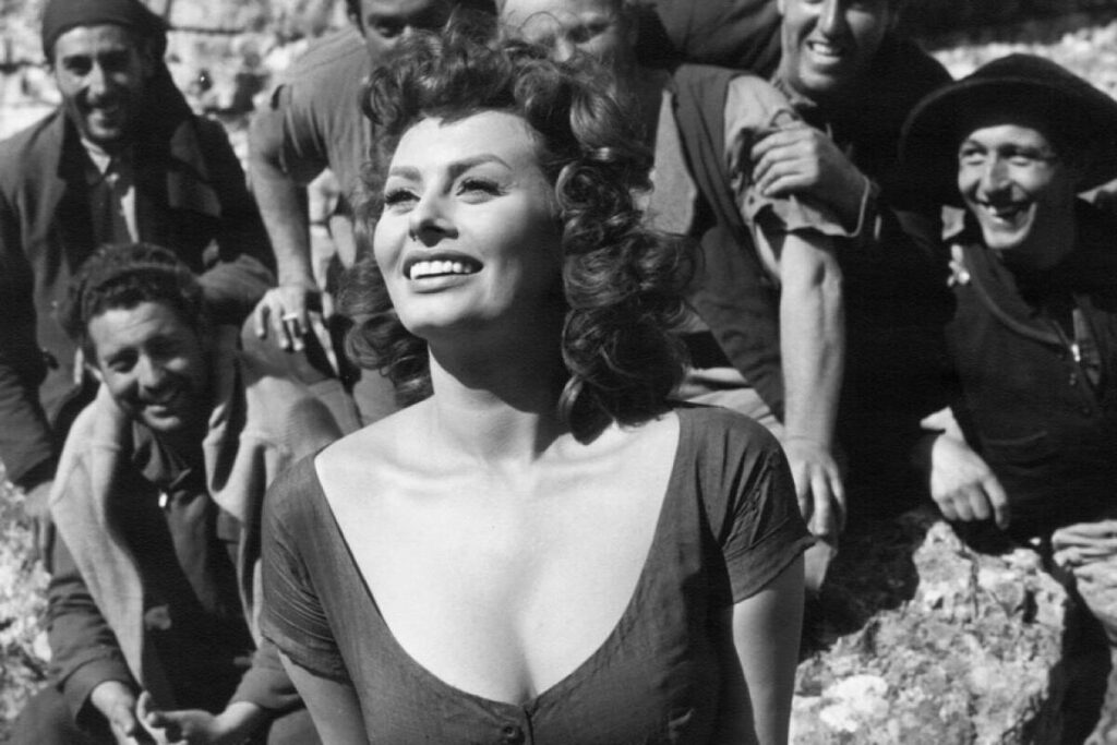 « Sophia Loren, une destinée particulière », itinéraire d’une beauté vertueuse