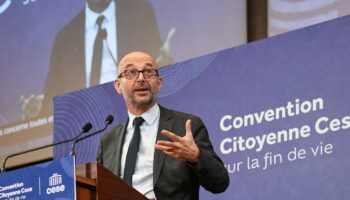 Thierry Beaudet, président du Conseil économique, social et environnemental, lors de l'ouverture de la convention citoyenne sur la fin de vie, à Paris, le 9 décembre 2022