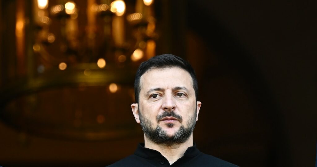 Le président ukrainien Volodymyr Zelensky au ministère des Affaires étrangères, le 7 juin 2024 à Paris