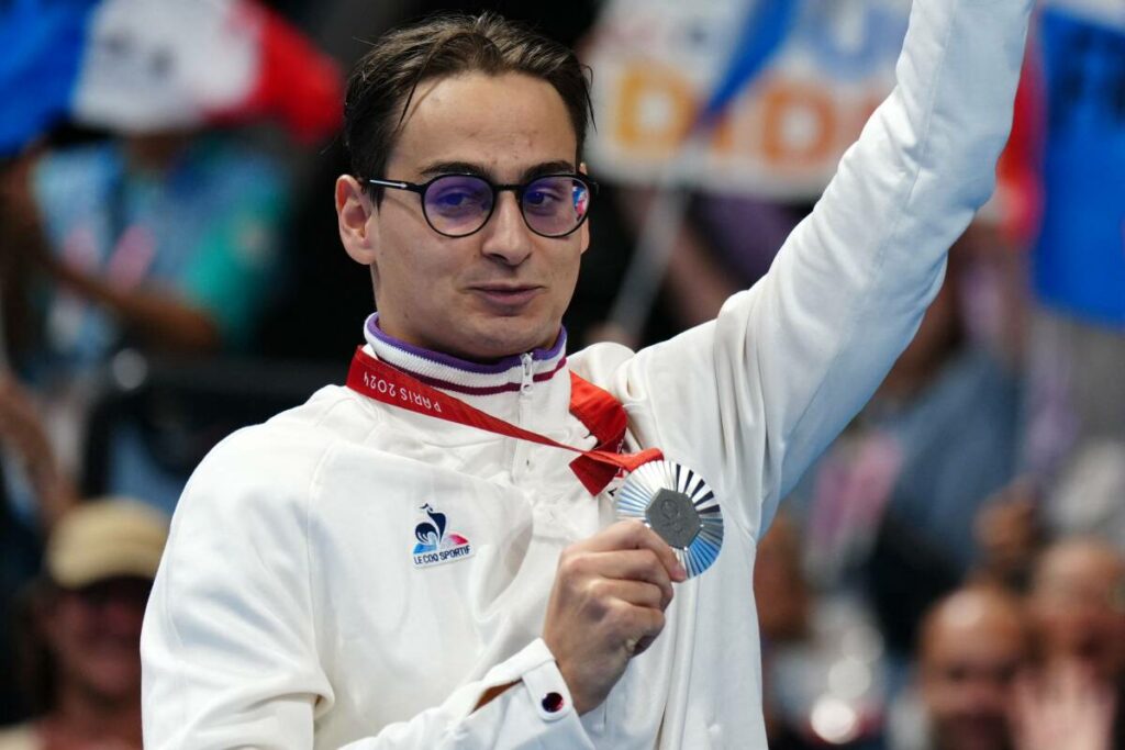 Ugo Didier, Alex Portal et Laurent Chardard sur le podium en natation, « applaudissements » silencieux à Versailles, les tablettes magnétiques très pratiques