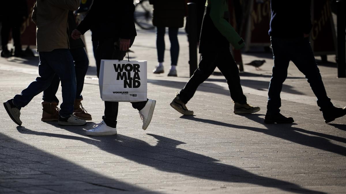 Minus für 2024 erwartet – IfW stutzt Konjunkturprognose für Deutschland