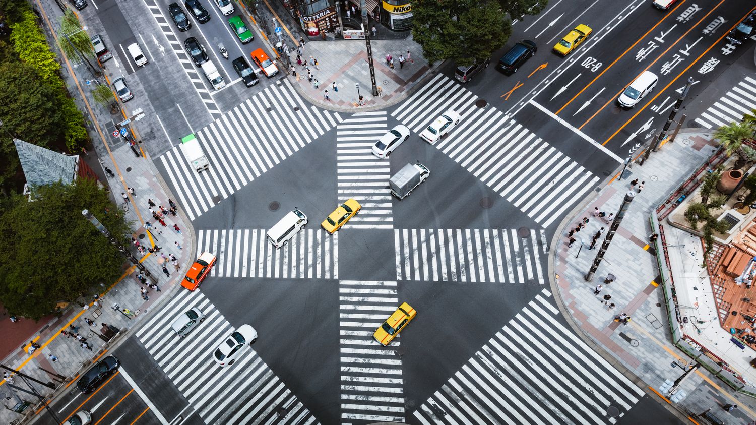 Japon : une peinture automobile refroidissante pour lutter contre les fortes chaleurs