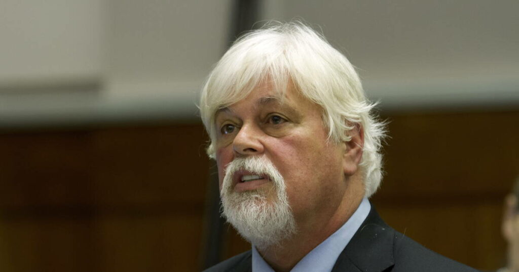 Paul Watson : la détention du défenseur des baleines au Danemark encore prolongée de 28 jours