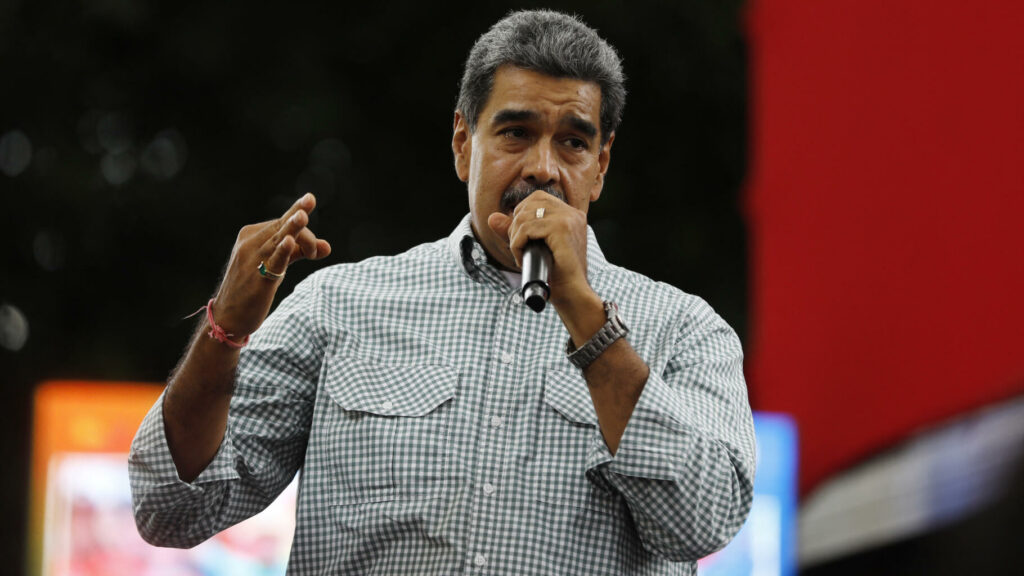 Venezuela : Maduro annonce que Noël commencera en octobre, alors que le pays est en pleine crise