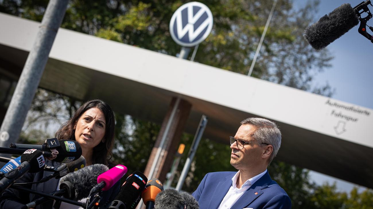 Volkswagen: VW-Betriebsrat und IG Metall wollen Werksschließungen verhindern