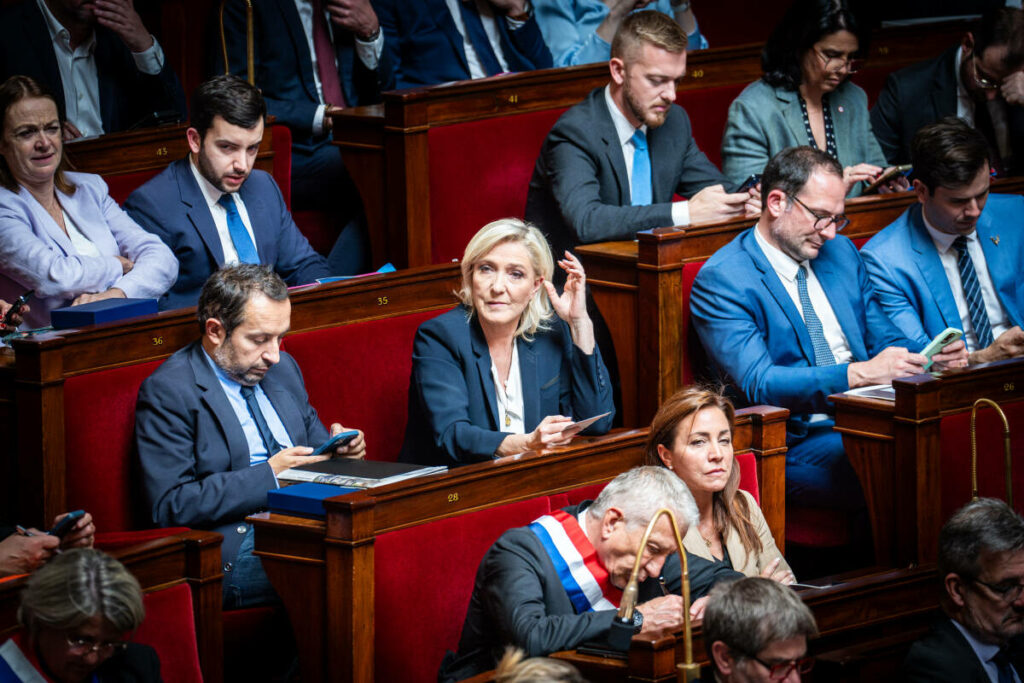 Motions de censure, calendrier parlementaire, nominations : quand le RN joue les arbitres de la politique française