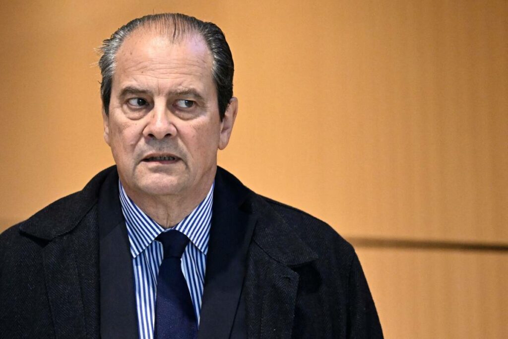 Détournement de frais de mandat : Jean-Christophe Cambadélis condamné à huit mois de prison avec sursis