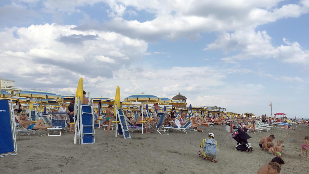 Italienische Strände: Italien verkündet Einigung mit EU im Streit um Strandbad-Konzessionen