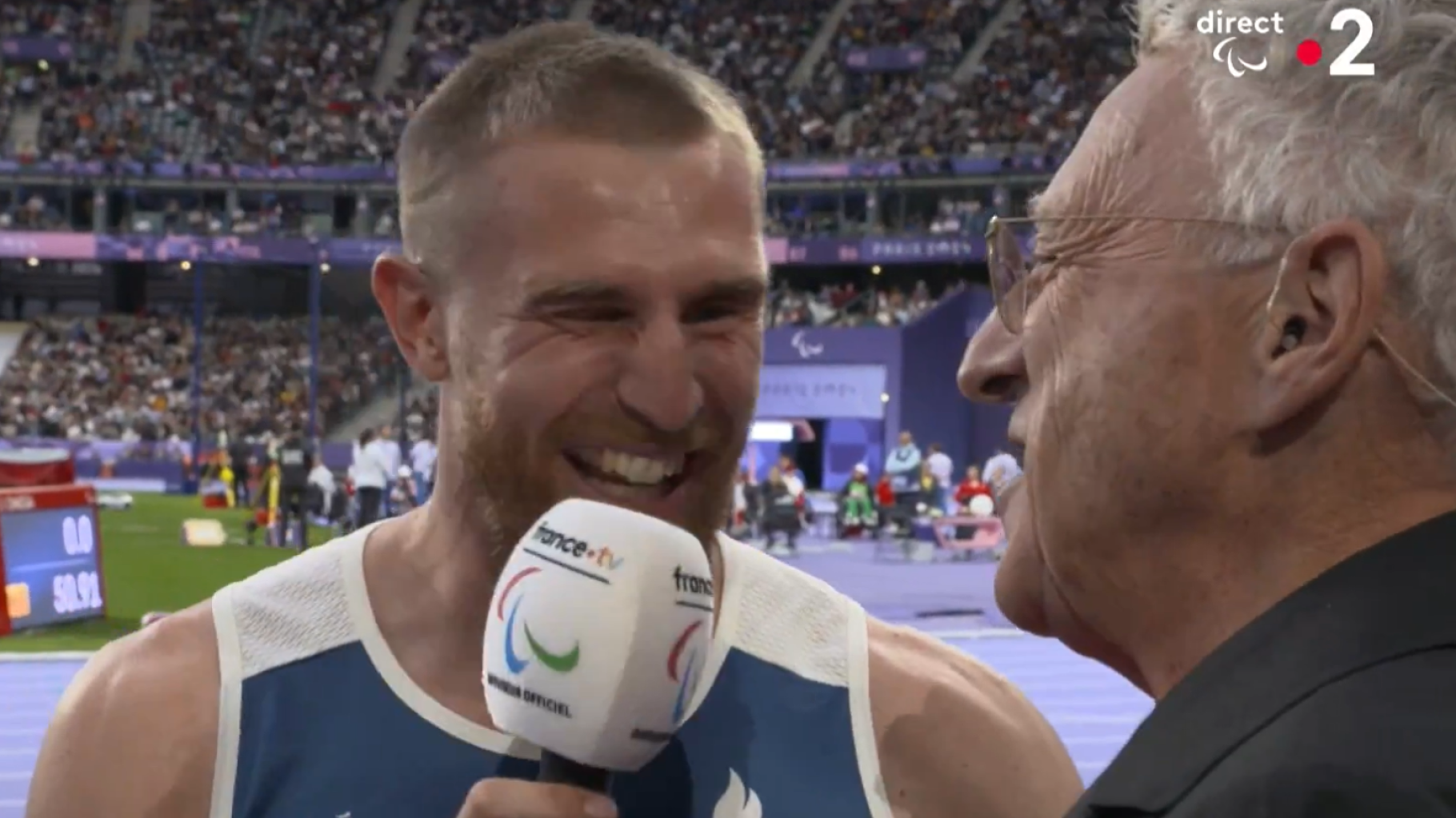 Jeux paralympiques : Timothée Adolphe a inversé les rôles avec Nelson Monfort après sa médaille d’argent