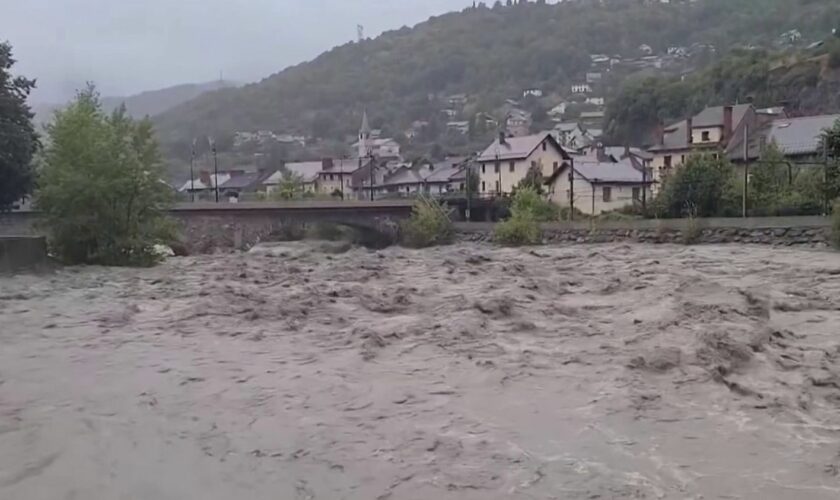 Intempéries : des pluies diluviennes font d'importants dégâts en Savoie