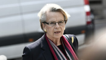 Michèle Alliot-Marie condamnée à 6 mois de prison avec sursis pour prise illégale d’intérêts