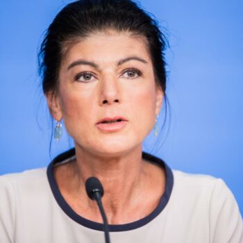 Wagenknecht fordert „fairen“ Umgang mit der AfD