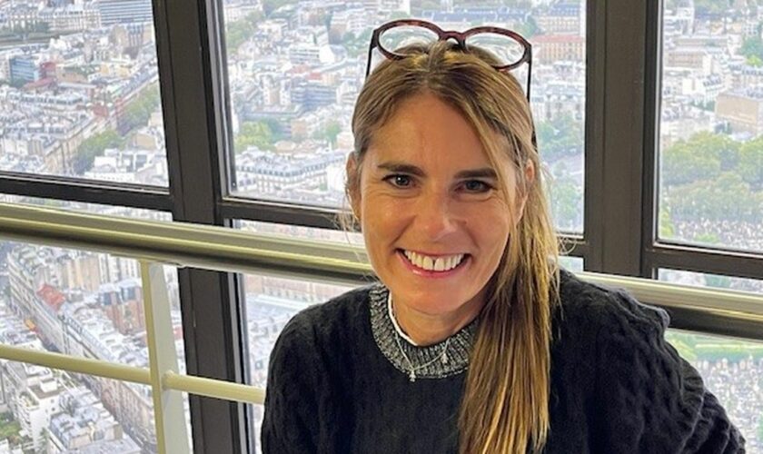 Alexia Vettier, de Magnicty, depuis la terrasse panoramique de la tour Montparnasse : "À 200m de hauteur, on a comme une grande maquette de Paris sous les yeux"