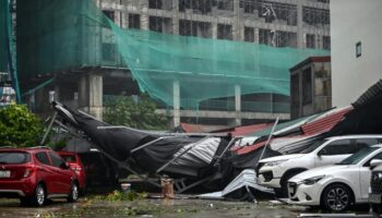 "C'était effrayant": Le super typhon dévastateur Yagi fait au moins trois morts au Vietnam